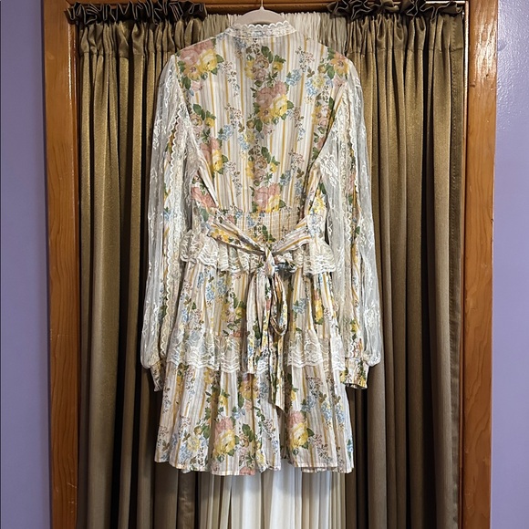 EUC Spell Floral and Lace Tie Back Dress in Yellow and Ivory - Picture 5 of 10